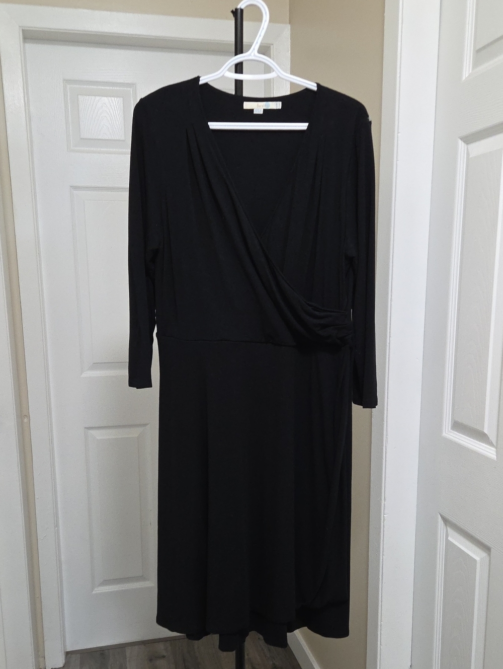Boden Plus Size Black Faux Wrap Long Sleeve Midi Dress Viscose Career Classic - Picture 2 of 10